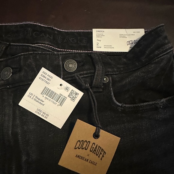 AEO X Coco Gauff jeans - Picture 4 of 7